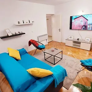 Happy Days Apartament